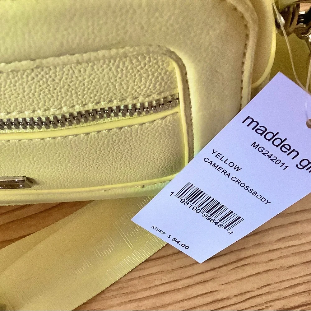 NWT Madden Girl cross body handbag. - Picture 5 of 9